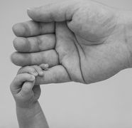 Vești bune! Mamele și veteranii ar putea fi scutiți de plata contribuției la sănătate